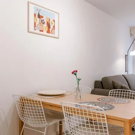 Apartment Casiola - Urban Sea View In